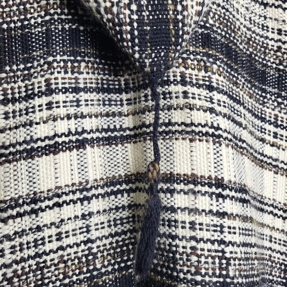 Arola Wool Black and White Plaid Cape/Poncho With Hood. Black & White - Picture 11 of 15